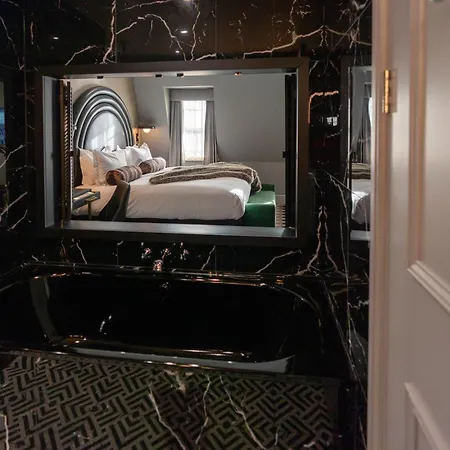 Hotel Gotham Newcastle-3